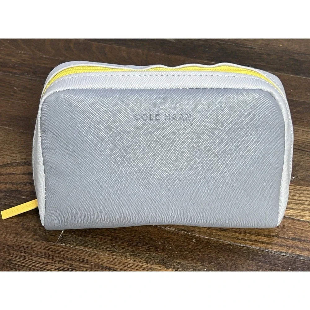 Cole Hann Small Men's Dopp Bag Washable Fabric Grey With Yellow Zipper